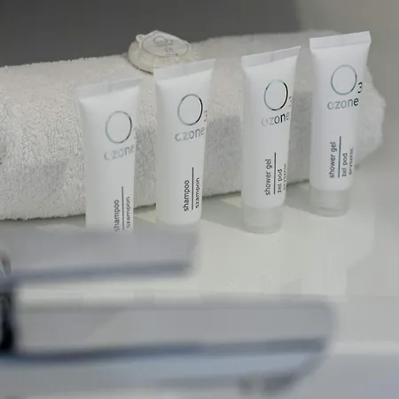 Unique And Spacious With Air Conditioning By Renters *